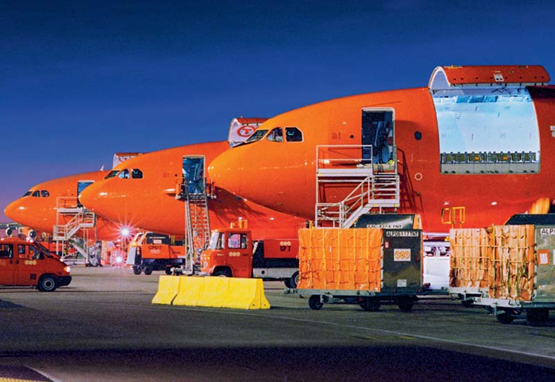 TNT-Express1