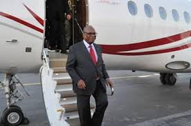 Mali : ce petit avion surfacturé qui plane sur Bamako