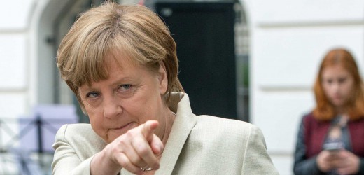La victoire du «non» en Grèce plombe l&rsquo;euro