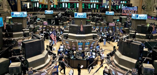 Finance mondiale: retrait record dans les fonds actions