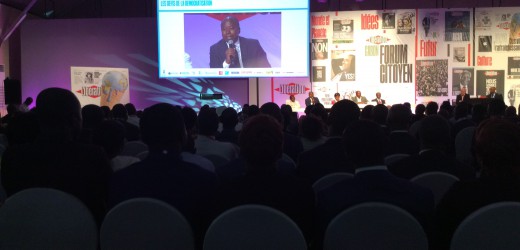 le Franc CFA ou le mur des lamentations (Libreville)