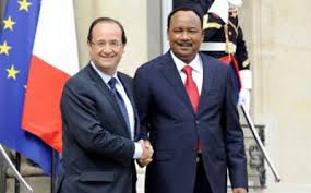 Visite de Yayi Boni en France: les partenariats économiques à l’ordre du jour