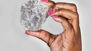 Botswana : 1 111 carats pour le plus gros diamant jamais découvert en un siècle