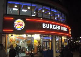 Servair ouvre à Abidjan le premier restaurant Burger King d’Afrique de l’ouest