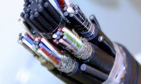 La Côte d’Ivoire projette l’extension de son réseau de fibre optique pour 2016
