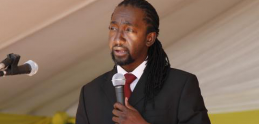 Loi d&rsquo;indigénisation: le Zimbabwe sort le bâton