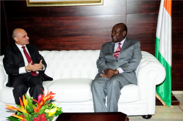 Dinesh-Bhatia-Ambassadeur-de-lnde et le premier ivoirien, Kablan Duncan