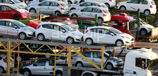 Algérie : Le quota des véhicules à importer baisse de 43%, à 152 000 unités
