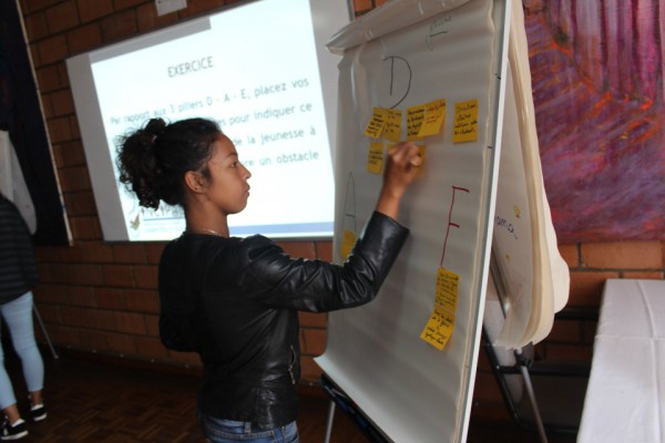 Le programme « Enable Youth » s’adresse aux diplômés universitaires avec l’objectif de leur offrir des emplois décents et bien rémunérés.