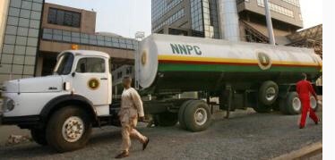 La Chine mise 80 milliards de dollars sur le pétrole nigérian