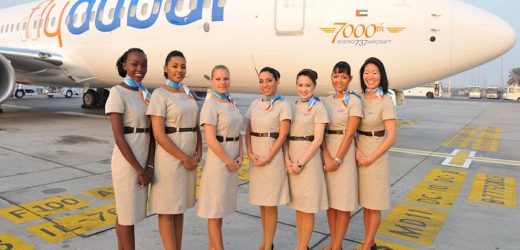 Flydubaï recherche 120 hôtesses et stewards