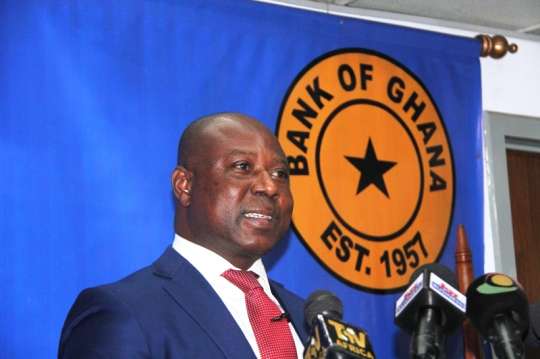 Abdul-Nshiru Issahaku, Gouverneur de la Banque centrale du Ghana