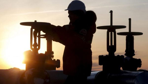 2016-02-02t063148z_1842609398_gf10000292733_rtrmadp_3_opec-russia-deal