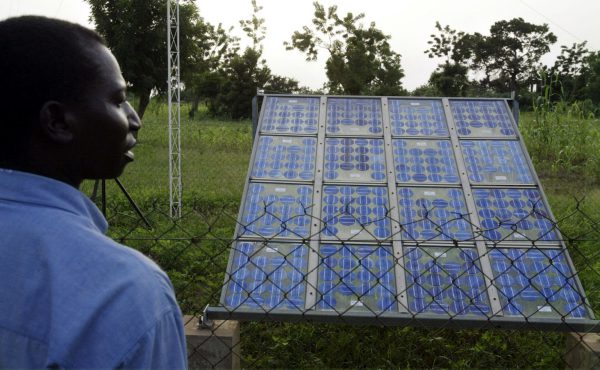 4888447_6_8742_panneaux-solaires-a-ouagadougou_06715c3e9e12d52b9edc0fb93a95d603