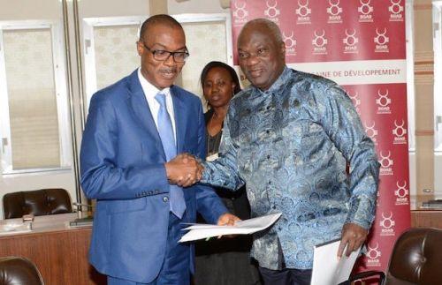 Bassary TOURE, Vice-Président de la Banque ouest- africaine de développement (BOAD), et Serge NGUESSAN, Représentant résident de la Banque africaine de développement (BAD) au Togo