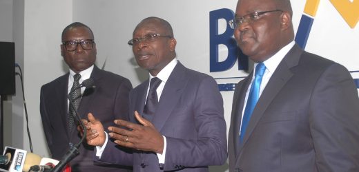 Bourse : visite du  parrain des 20 ans de la BRVM