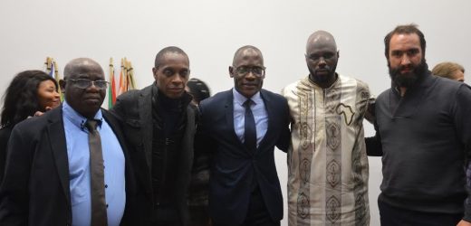 Sortie du Franc CFA: pour les panafricains, une autre monnaie est possible