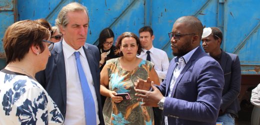 Sénégal : la ministre française du commerce visite Proplast