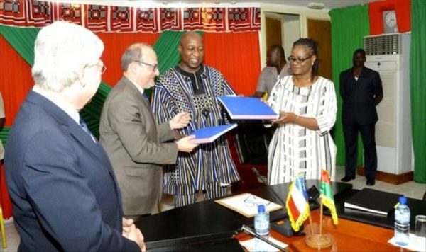 signature-convention-bf-afd