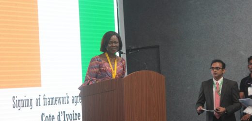 Cinq pays signent le traité de l’Alliance solaire internationale aux assemblées de la BAD