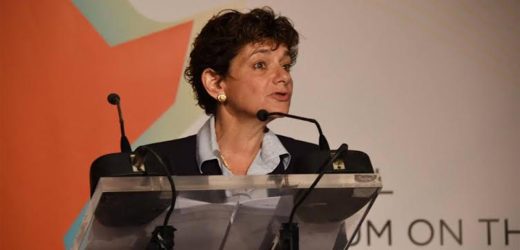 Cérémonie Signature de quatre accords de financements