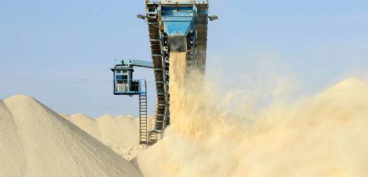 L&rsquo;Égypte va construire trois usines de phosphate à 1,1 milliard de dollars 