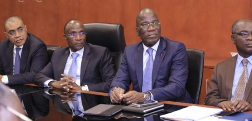 Bloomfield note la Côte d&rsquo;Ivoire en monnaie locale