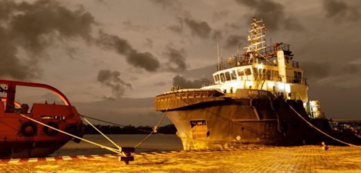 Bolloré-Necotrans: remorquage et sauvetage par temps de brume