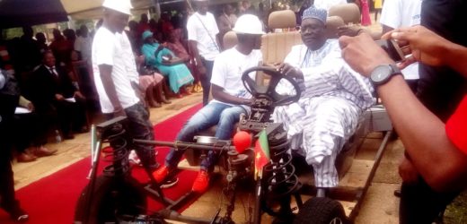 Des étudiants camerounais conçoivent  un véhicule écologique
