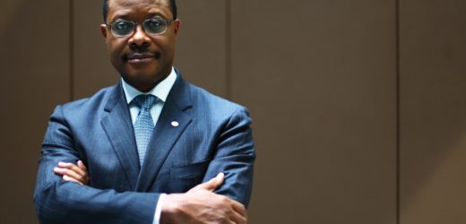 Arnold Ekpe succède à Jacques Attali à la tête de Microcred