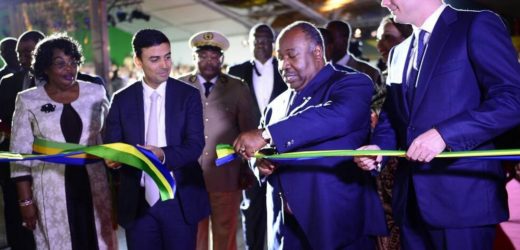 Gabon: avec Owendo, Ali Bongo lance son offensive contre la vie chère