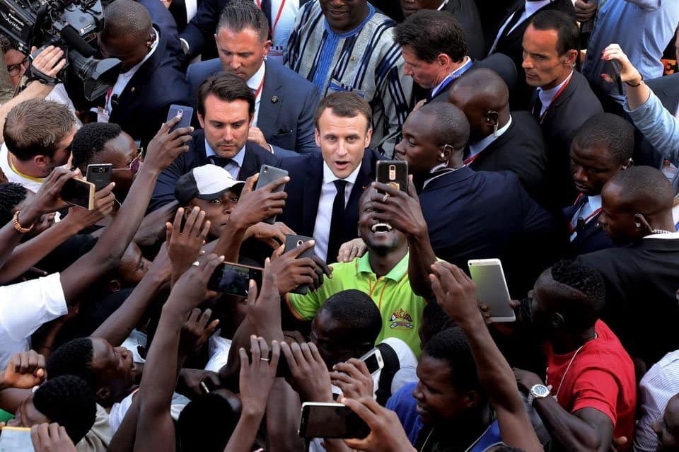 Emmanuel Macron : « il ne faut pas avoir une approche bêtement anti-impérialiste » du Franc CFA