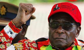 Robert Mugabe, jusqu’au bout du pouvoir