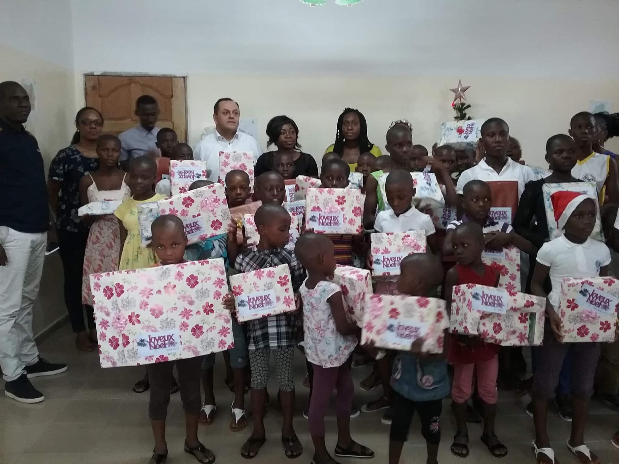 Côte d’Ivoire : CFAO Retail soutient les enfants en difficulté de l’ONG Cavoequiva