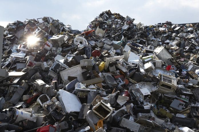 Cameroun : Ericsson et MTN collectent 53 tonnes de déchets électroniques