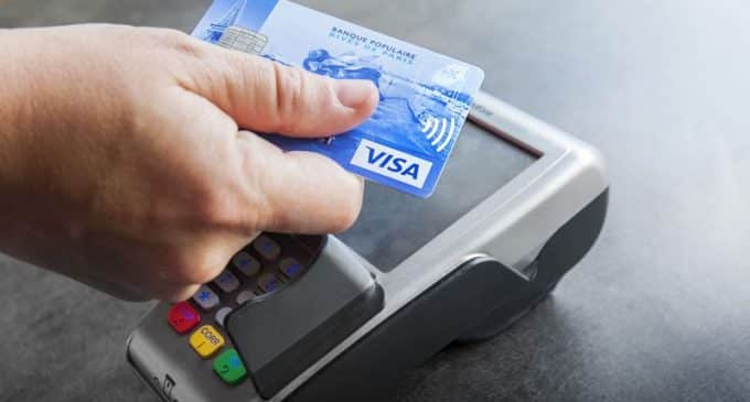 Visa se lance dans le paiement sans contact au Maroc