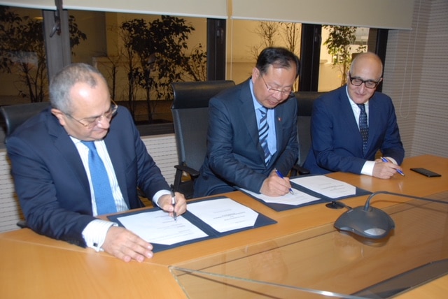 Signature d’une convention de coopération entre la China Development Bank (CDB) et BMCE Bank of Africa