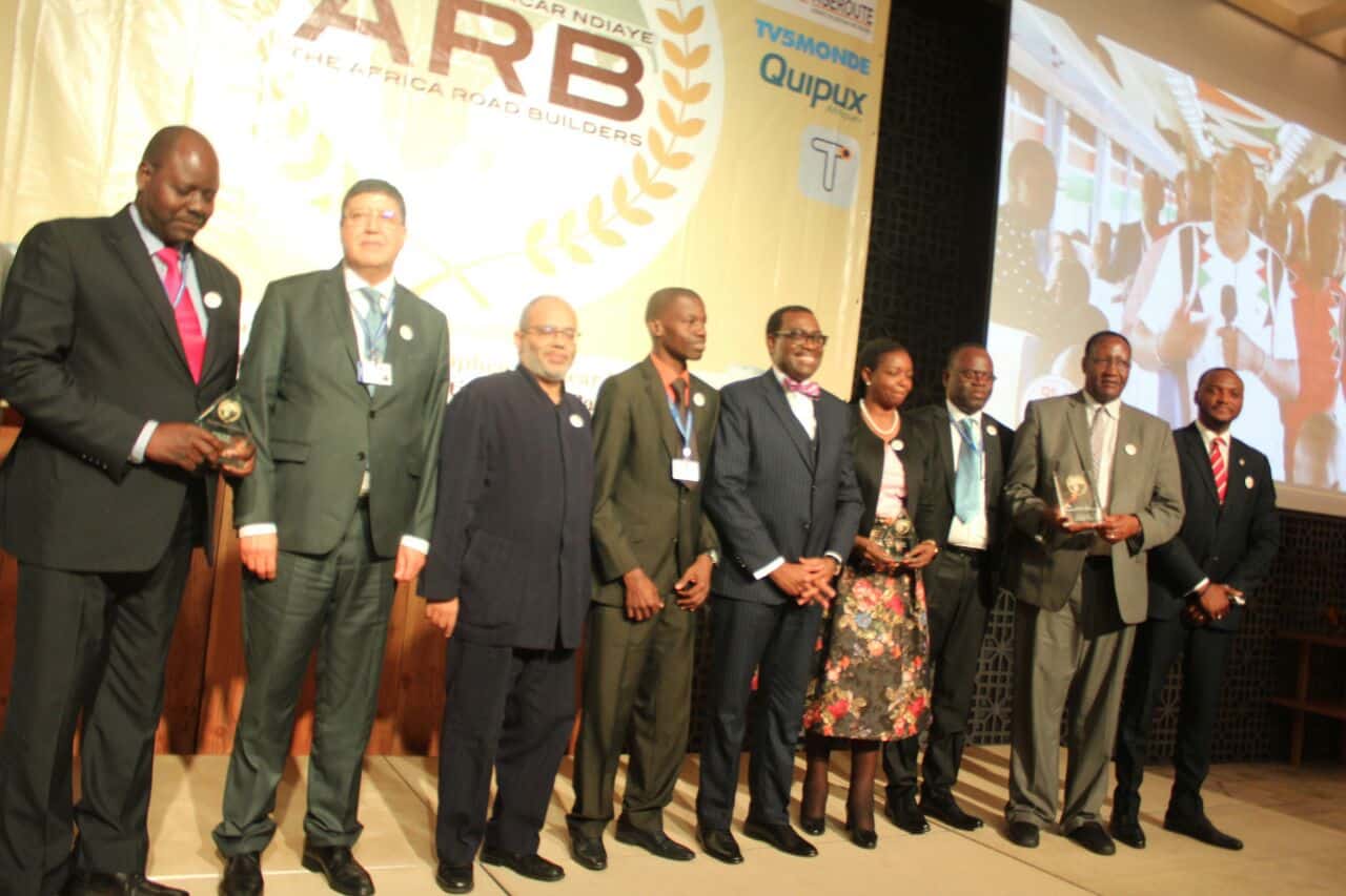 Arrêt sur image: remise du trophée Babacar Ndiaye à Busan