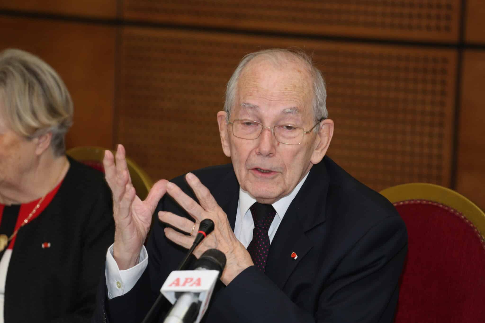 La Côte d’Ivoire à l’orée de l’émergence, mais le plus dur est à venir selon Michel Camdessus