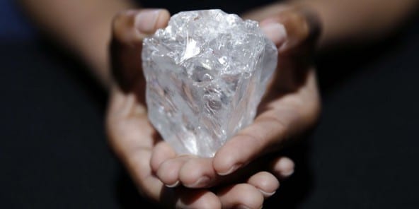Nouvel accord de vente de diamants bruts entre le Botswana et De Beers