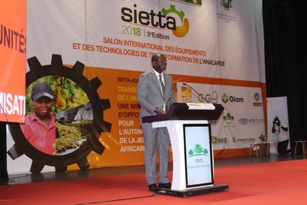 « La jeunesse africaine devrait savoir que son avenir se trouve en Afrique », lance le ministre ivoirien du Commerce et de l’industrie