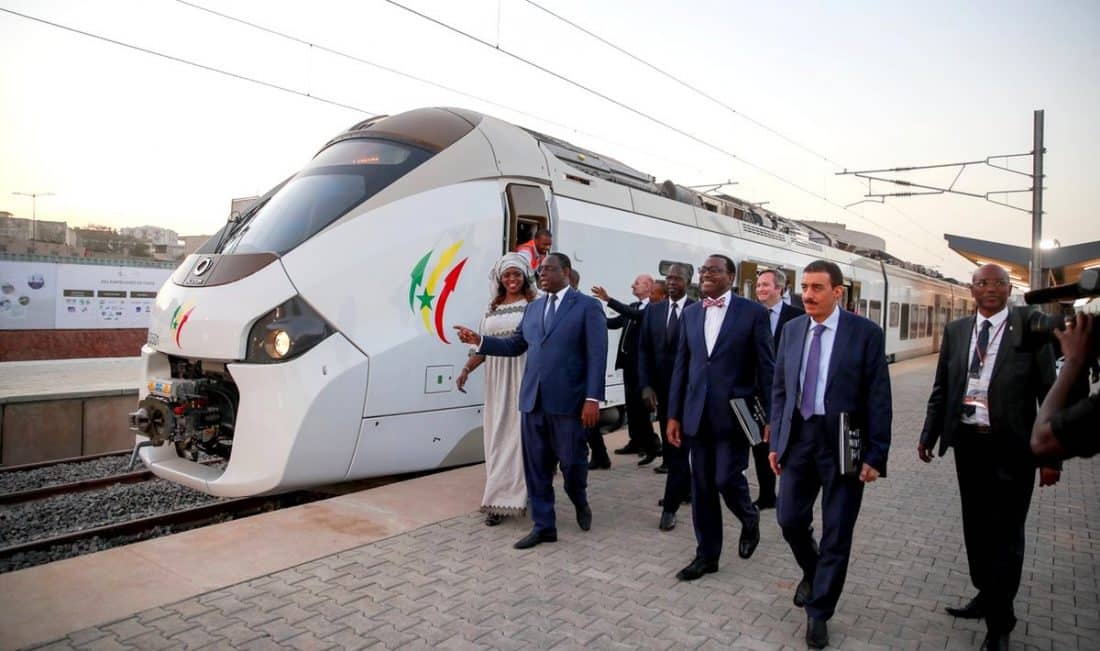 Sénègal : Macky Sall inaugure le TER