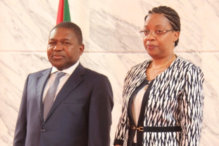 Le président mozambicain  limoge sa vice-ministre des Finances