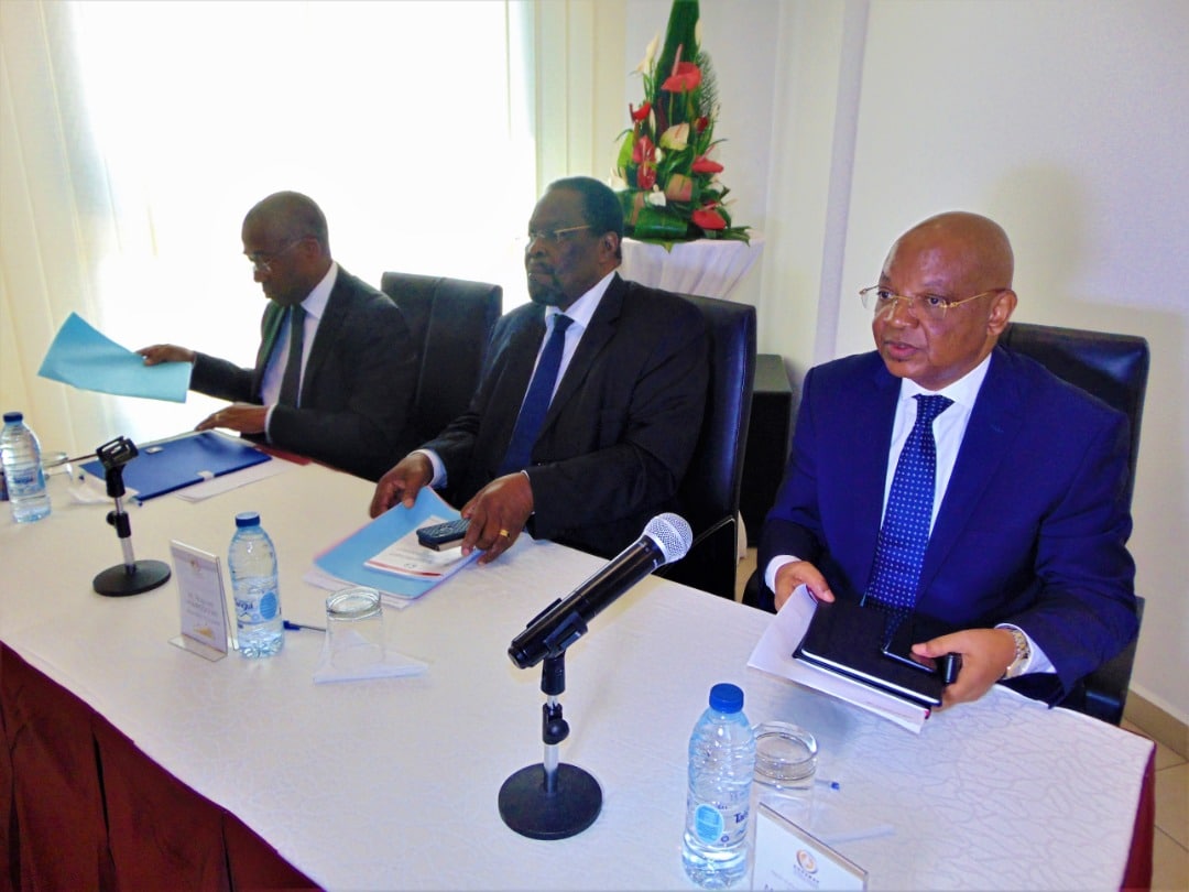 Le Président de la COSUMAF rencontre les acteurs du marché financier au Cameroun