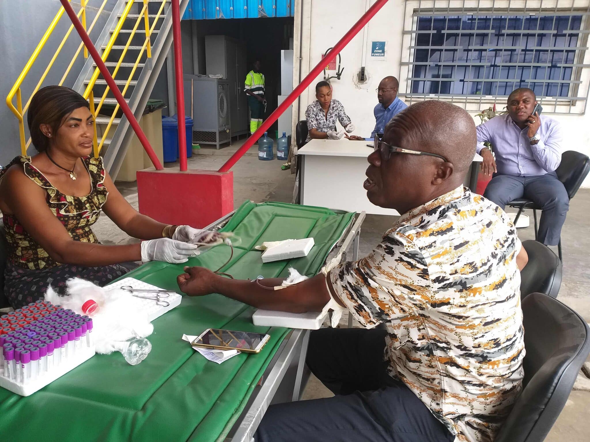 Côte d&rsquo;Ivoire /  LafargeHolcim vole au sécours du Centre de Transfusion sanguine
