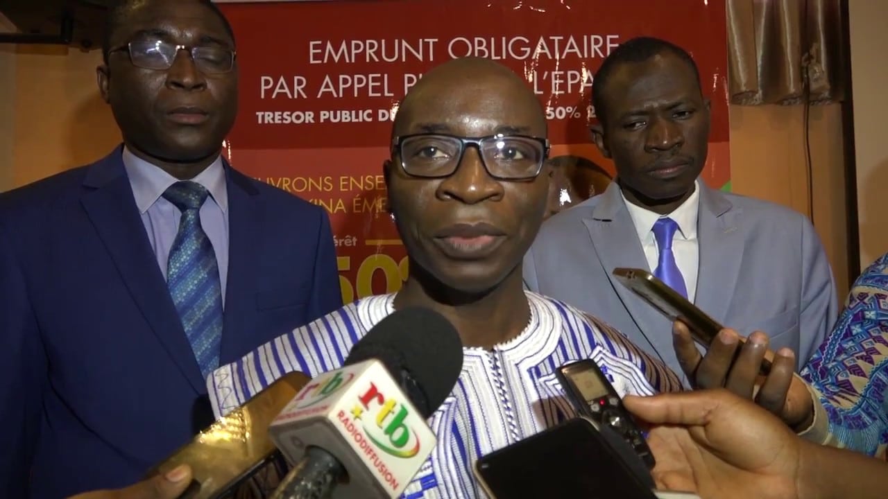 Coris Bourse boucle un emprunt de 100 milliards FCFA pour la Côte d’Ivoire