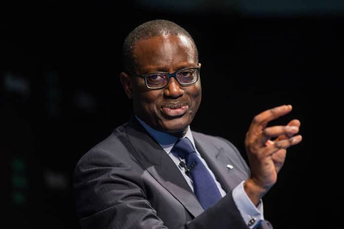 Filatures, suicide et démission: l&rsquo;affaire Crédit Suisse pousse Tidiane Thiam à partir. Fin de l&rsquo;épisode?