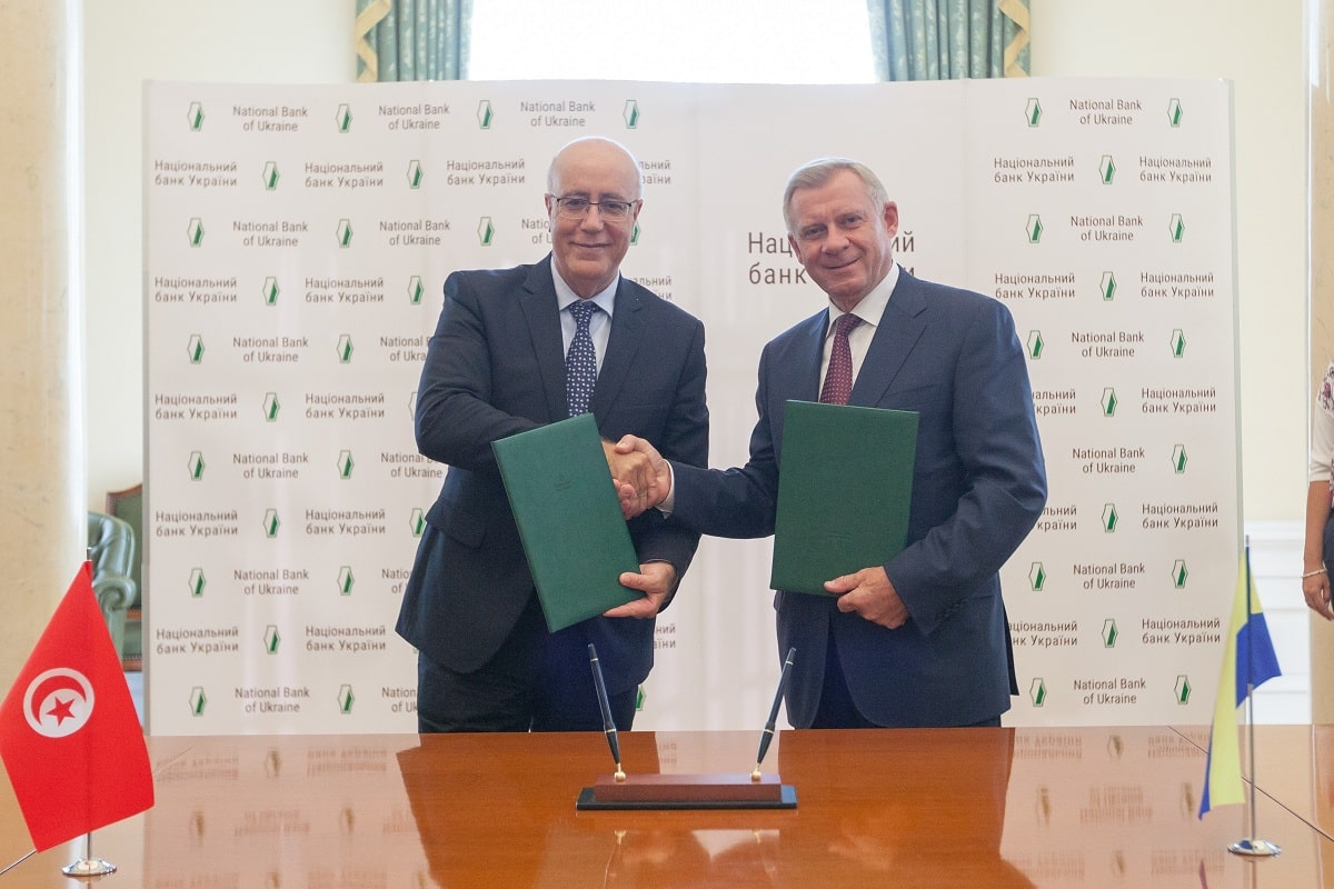 Signature d’un protocole d’accord entre les banques centrales de Tunisie et d’Ukraine