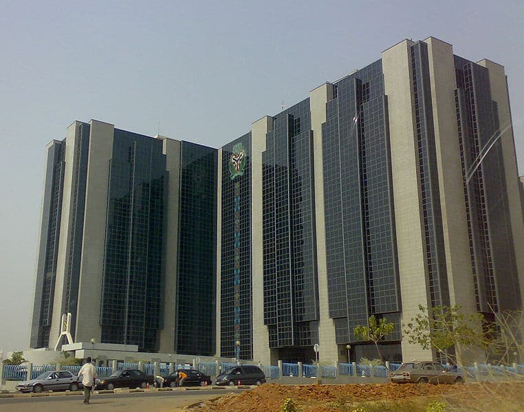 Nigeria : début des remboursements après la fermeture de 46 banques par la Banque centrale
