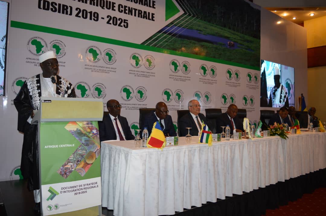 Afrique centrale : la BAD recherche 2400 milliards de FCFA pour des projets intégrateurs